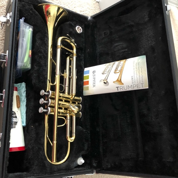 Jupiter Trumphet - Picture 2 of 3